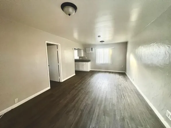 66455 5th St APT 1, Desert Hot Springs, CA 92240