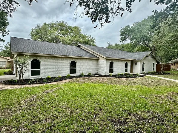 113 Pasadena Dr, Victoria, TX 77904