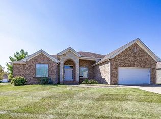 2487 Wyndham Pl N, Columbus, IN 47203