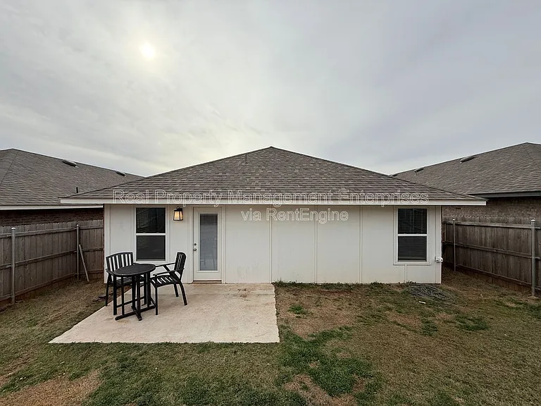 4612 Prominence Dr — Photo 17