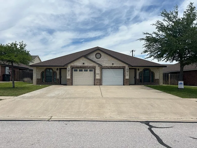 4905 Autumn Valley Drive, Killeen — Photo 1