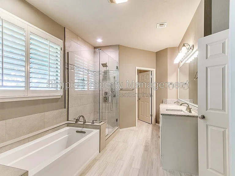 10709 Green Valley Rd — Photo 13