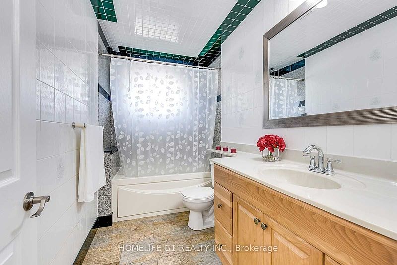Mississauga House for rent - 3 Bedrooms — photo 10