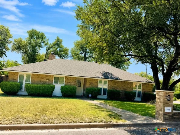 1501 N Wall St, Belton, TX 76513