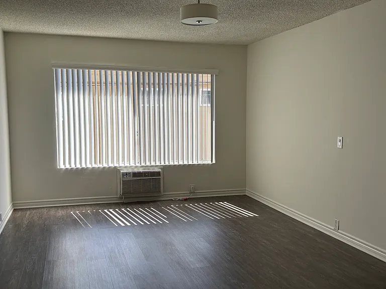 Stoneridge Apartments — Photo 14