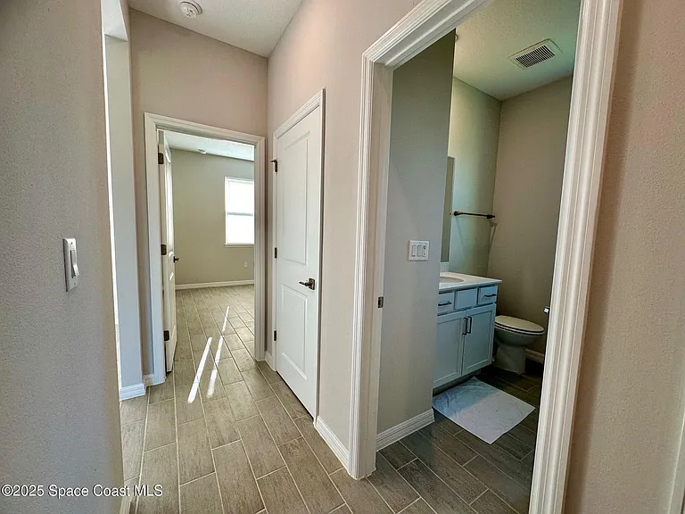 1326 Seeley Cir NW — Photo 15