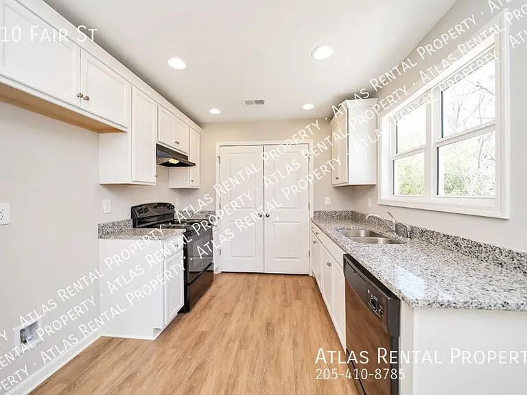 110 Fair St — Photo 13