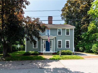 34 Pleasant St, North Kingstown, RI, 02852