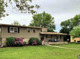 4737 SW Cedar Crest Rd, Topeka, KS 66606