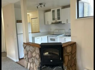 9131 Capella Dr #6, Burnaby, BC V3J7K4