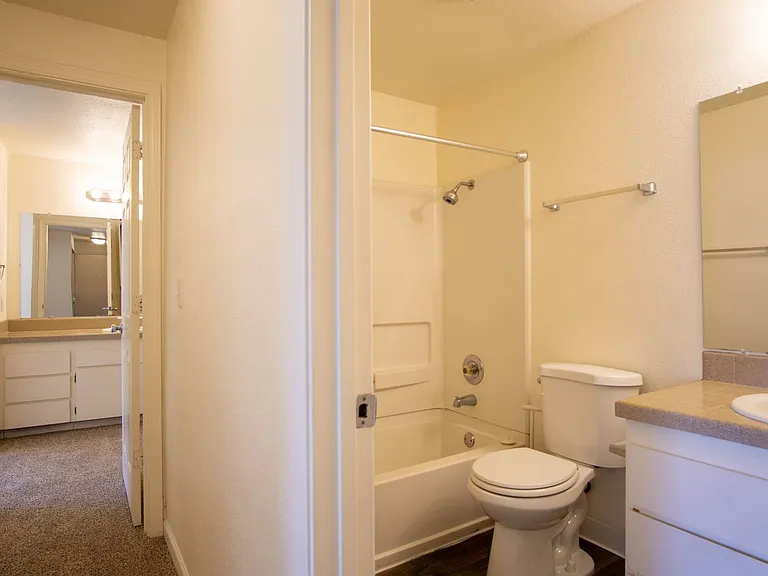 147A - Park Place Apartments — Photo 13