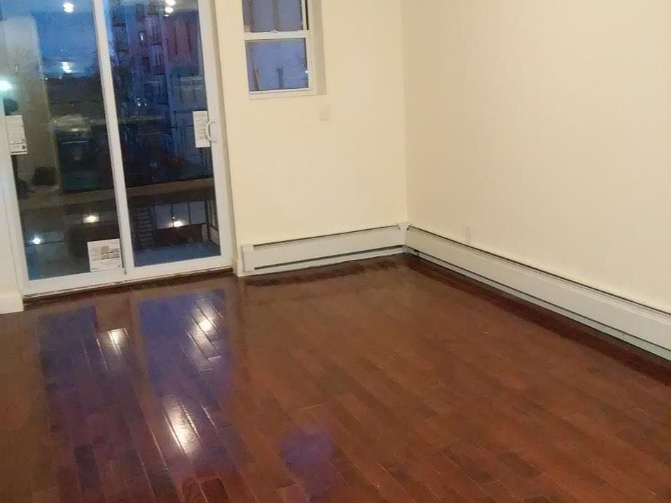 1st image of 16915 89th Ave #4-D