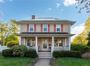 32 Taylor Ave, East Haven, CT 06512