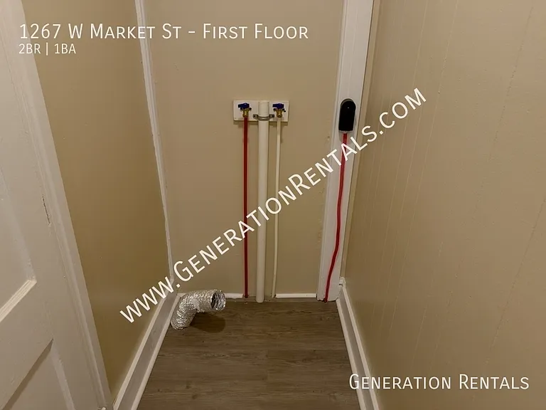 1267 W Market St #1 — Photo 11