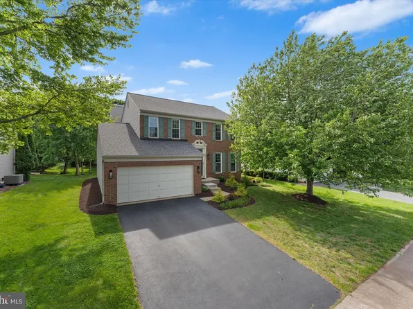20547 Norwich Pl, Ashburn, VA 20147