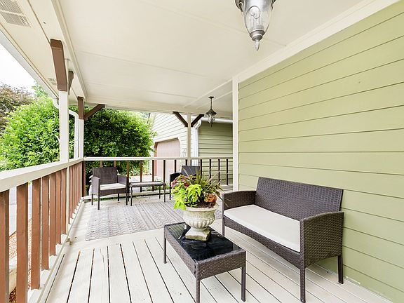 5th image of 4952 Londonbury Dr
