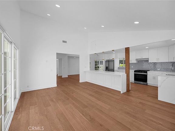 3rd image of 5821 Sierra Cielo Rd