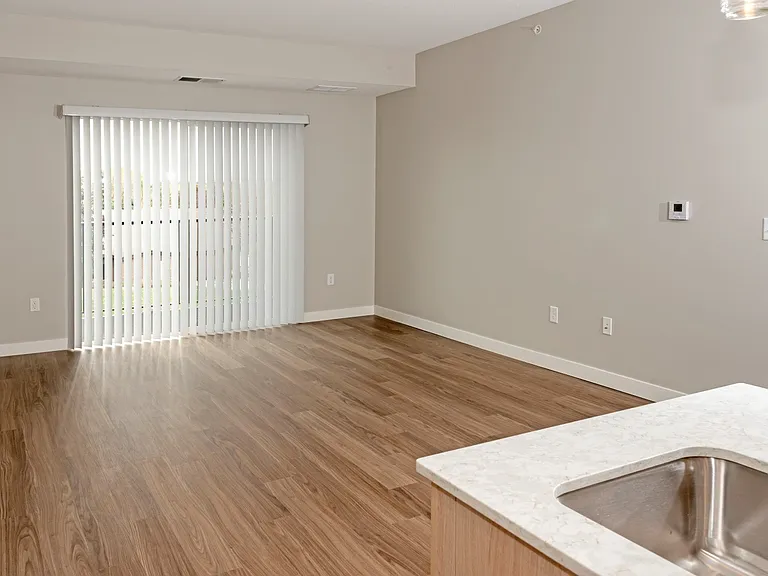 Grove80 Apartments — Photo 20