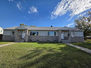 208 Jadwin Ave, Richland, WA 99352