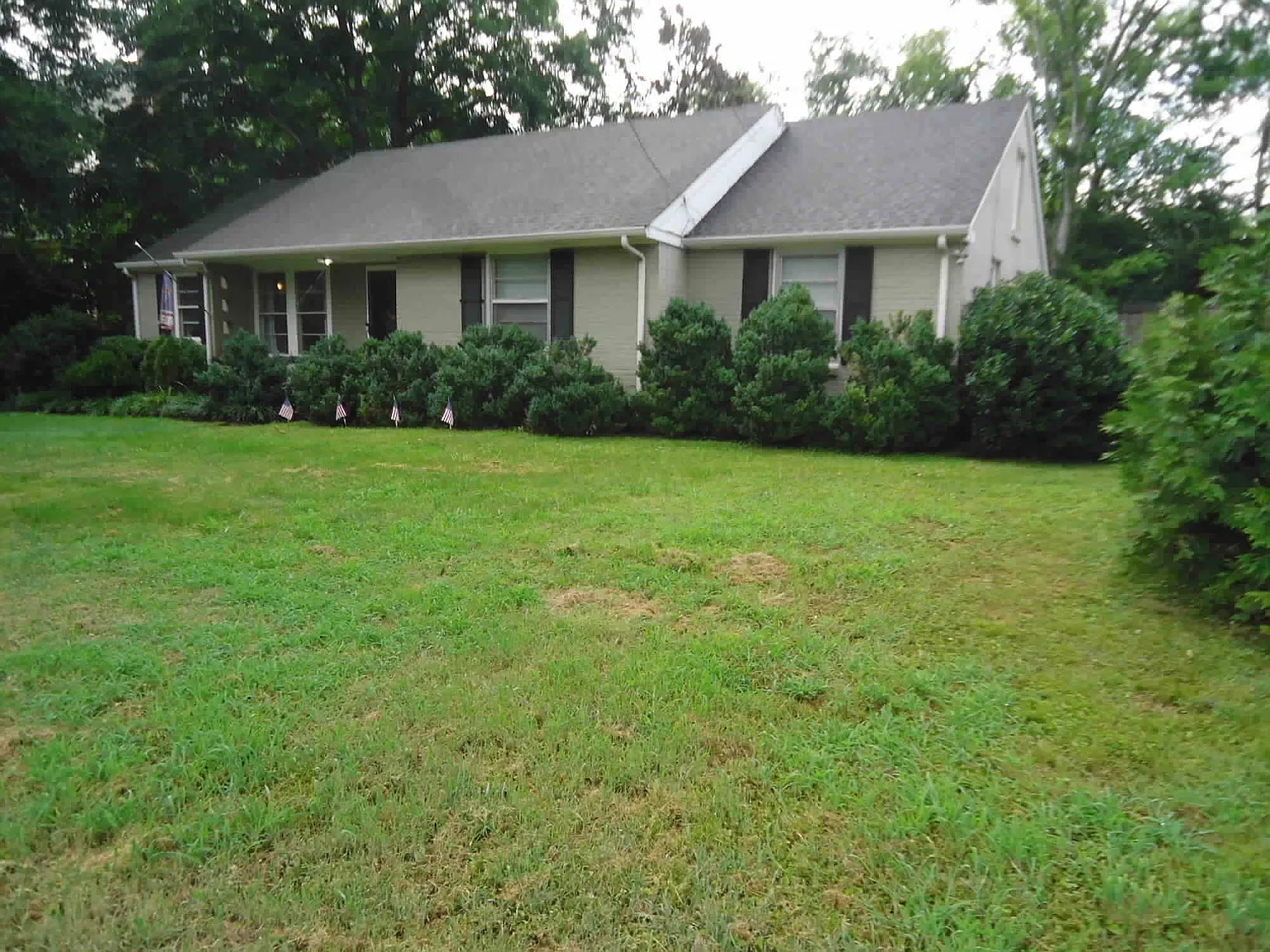 3 bed, 1410 sqft, $2,850 — Photo 3
