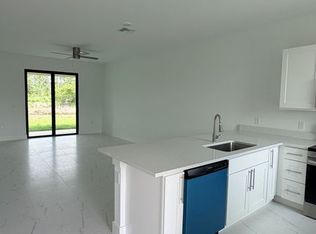 1103 Dean St E, Lehigh Acres, FL 33974