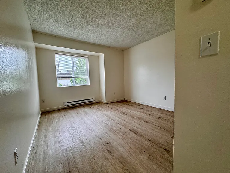 1625 Maple Ln #I4 — Photo 7