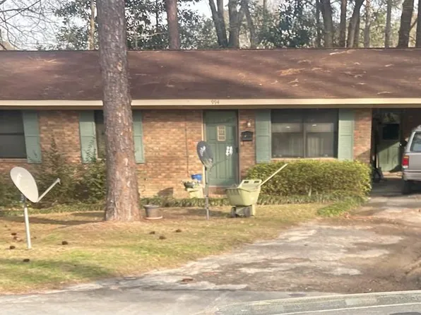 994 Smith St, Douglas, GA 31533