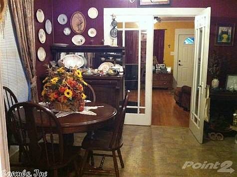 5th image of 722 S 2nd St