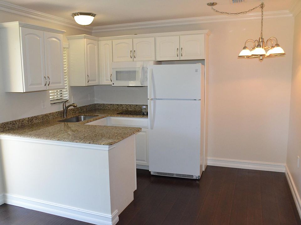 Recently renovated kitchen and dining area