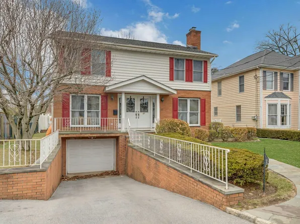 97 Bradley Road, Scarsdale, NY 10583