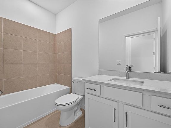 3rd image of 28055 MOONSTAR COURT