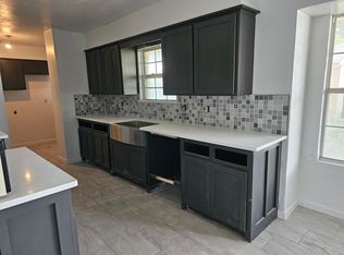 5721 Lawson Ln, Oklahoma City, OK 73132