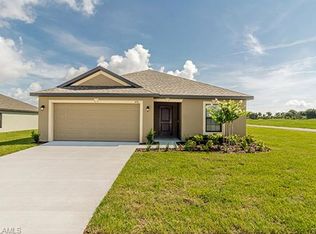 1127 SW 12th Ave, Cape Coral, FL 33991