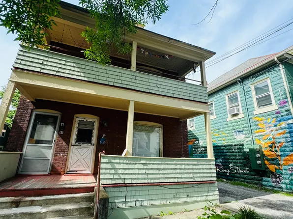 68 King St, Burlington, VT 05401