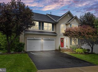 7662 Swallow Rd, Sykesville, MD 21784