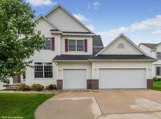 7728 Dakota Cir, West Des Moines, IA 50266