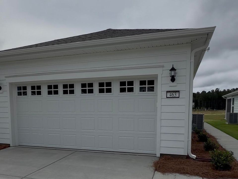 1st image of 463 Walleye Boulevard