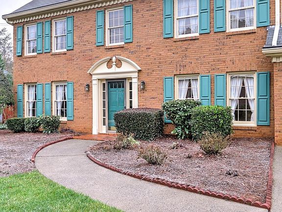 4th image of 4122 Manor House Dr