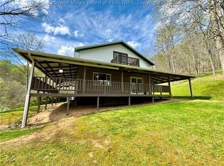 1151 1st Creek Rd, Advent, WV 25231