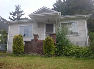 3315 NW 68th St, Seattle, WA 98117