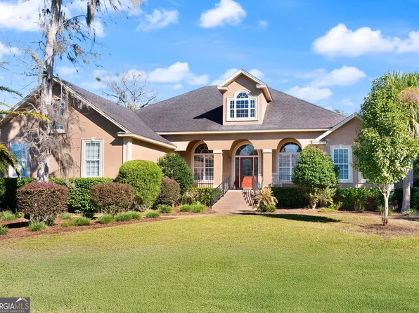 145 Riverwalk Dr, Brunswick, GA 31523