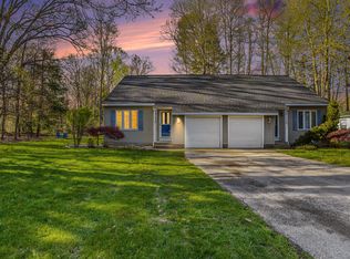 15130 Snowberry Ct, Spring Lake, MI 49456