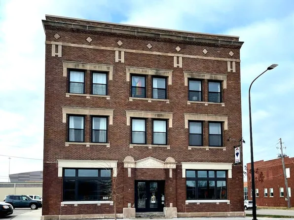 Urban Lofts, 302 Commercial St #302, Waterloo, IA 50701