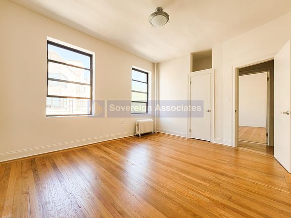 3rd image of 652 W 163rd St #4F