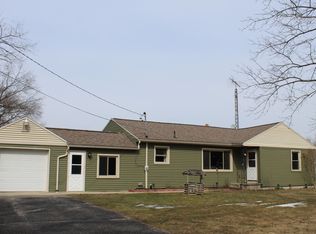 10500 W Baker Rd, Greenville, MI 48838