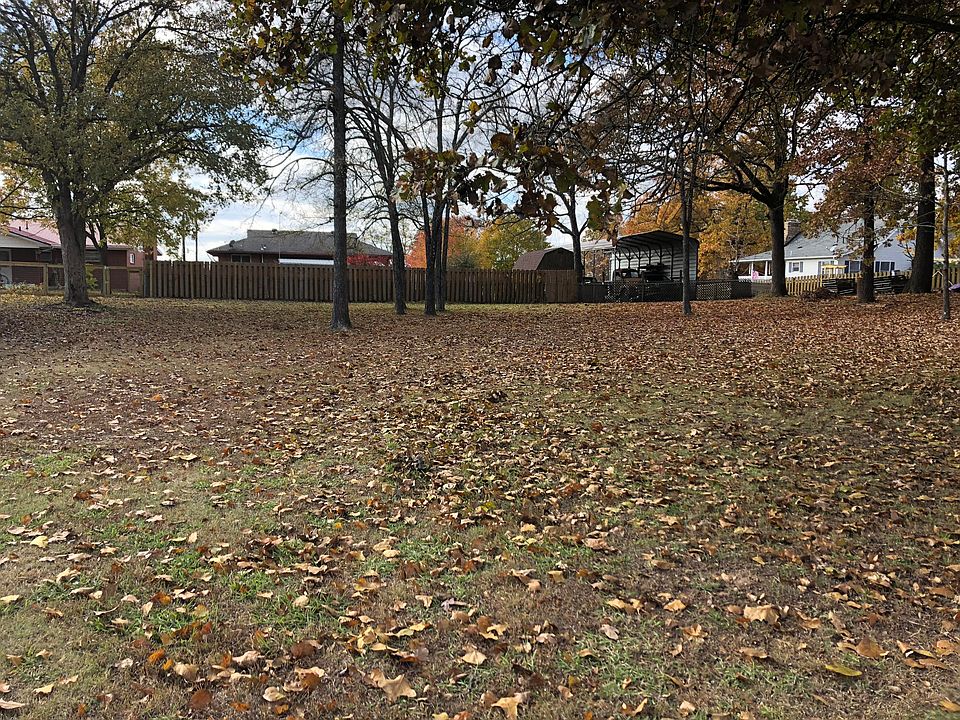 1st image of N Diamond Blvd