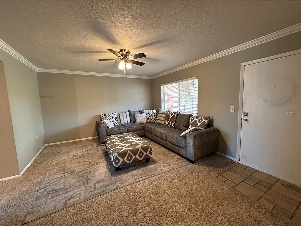 2 bed, 2.0 bath, 992 sqft, $1,600 — Photo 3