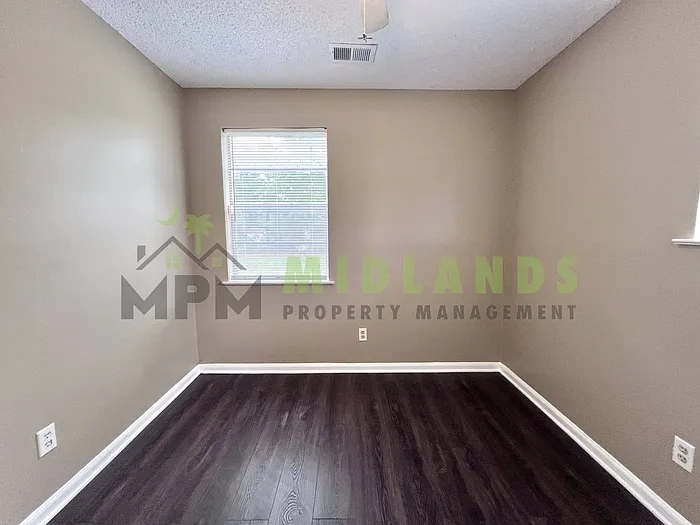 137 Miranda Rd — Photo 18
