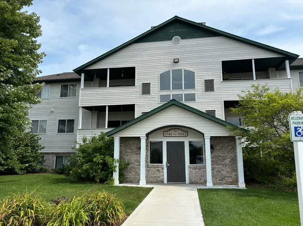 6551 Clover Ct SE, Caledonia, MI 49316