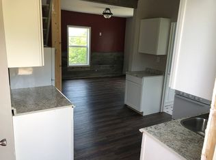 99 Main St, Dexter, ME 04930